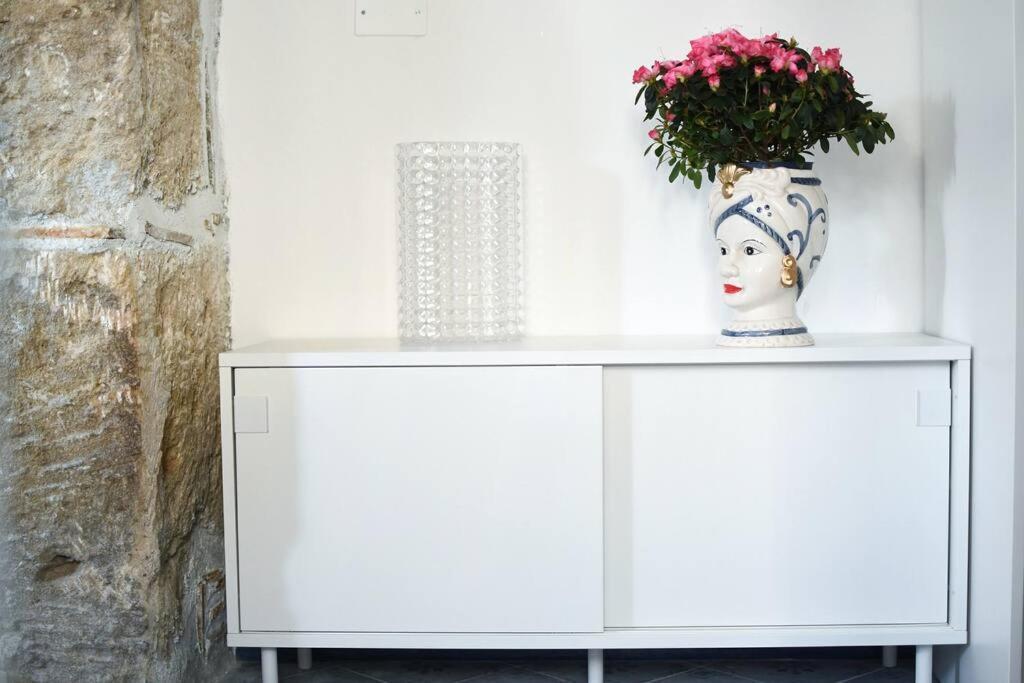Ferienwohnung Iflat Dimora Del Cassaro Palermo Exterior foto