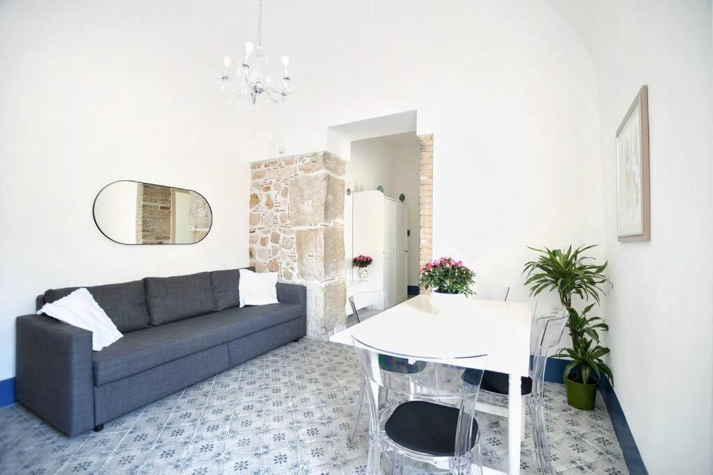 Ferienwohnung Iflat Dimora Del Cassaro Palermo Exterior foto